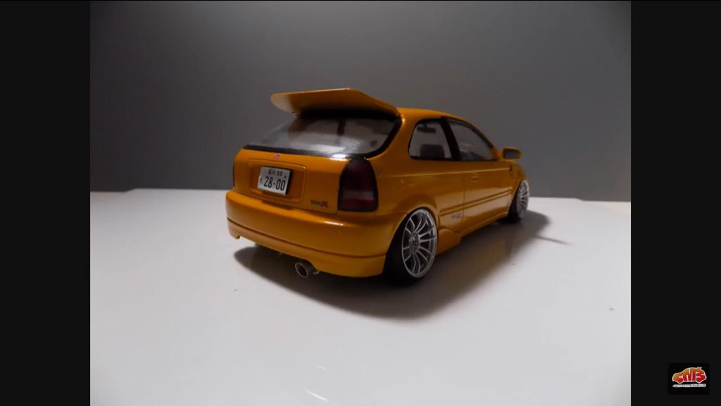 SamuraiWesley's tweet image. I just requested for CarManiac3, I request &quot;Sunlight Yellow&quot; color, added body kits and sport wheels for this Civic Type-R EK9.

Watch it on: youtu.be/5JKK_C7ZLWM

#scalemodelkits #fujimi #hondacivictyperek9