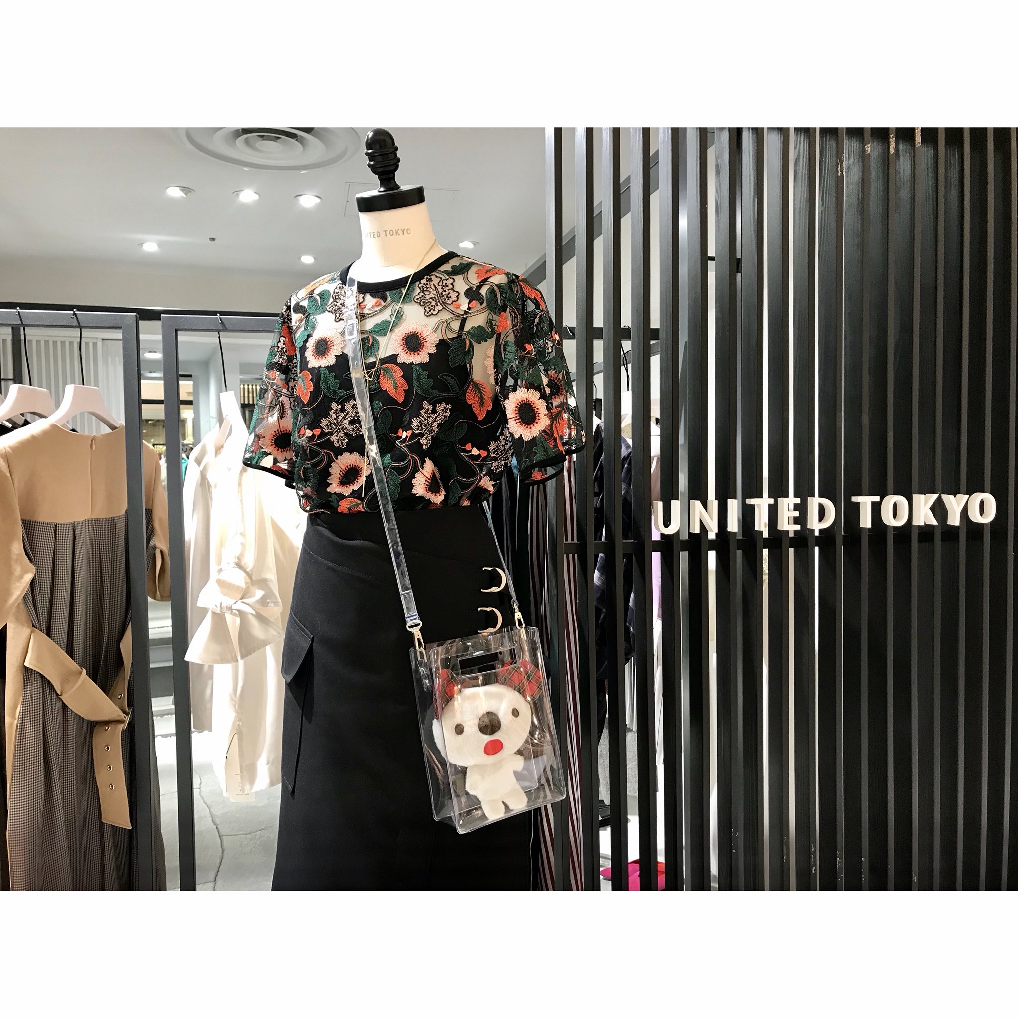 パルコアラ アラ ユナイテッドトウキョウ 池袋パルコ2f に来たのね とてもオシャレな洋服がたくさんあるのね T Co V9izll6zln Unitedtokyo ユナイテッドトウキョウ Fashion 池袋 池袋パルコ パルコアラ ゆるキャラ T Co