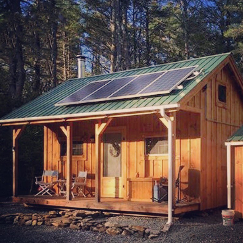 offgridtalk's tweet image. Going Off Grid.