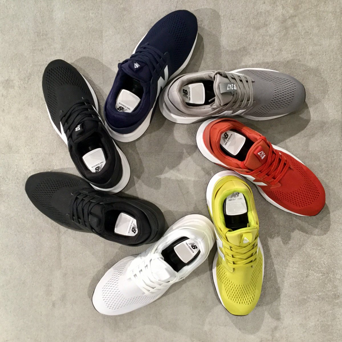 nb_SAPPORO's tweet photo. 【 #NB新商品 】
シーンに応じて多彩に選べる豊富なカラー��リエーションで展開㊗️
「MS247」
COLOR : EB/EG/EK/EL/EN/ES/EW
WIDTH/SIZE : D/22.0-29.0,30.0cm
PRICE : ¥9,000+tax
#NB #Newbalance #ニューバランス札幌 #MS247 #247v2 https://t.co/2NcUx9bNOW