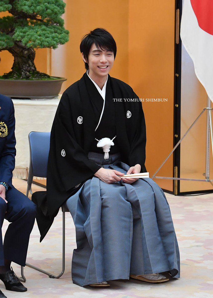 羽生結弦選手が紋付袴姿で国民栄誉賞授与式に登場！賞賛の声や