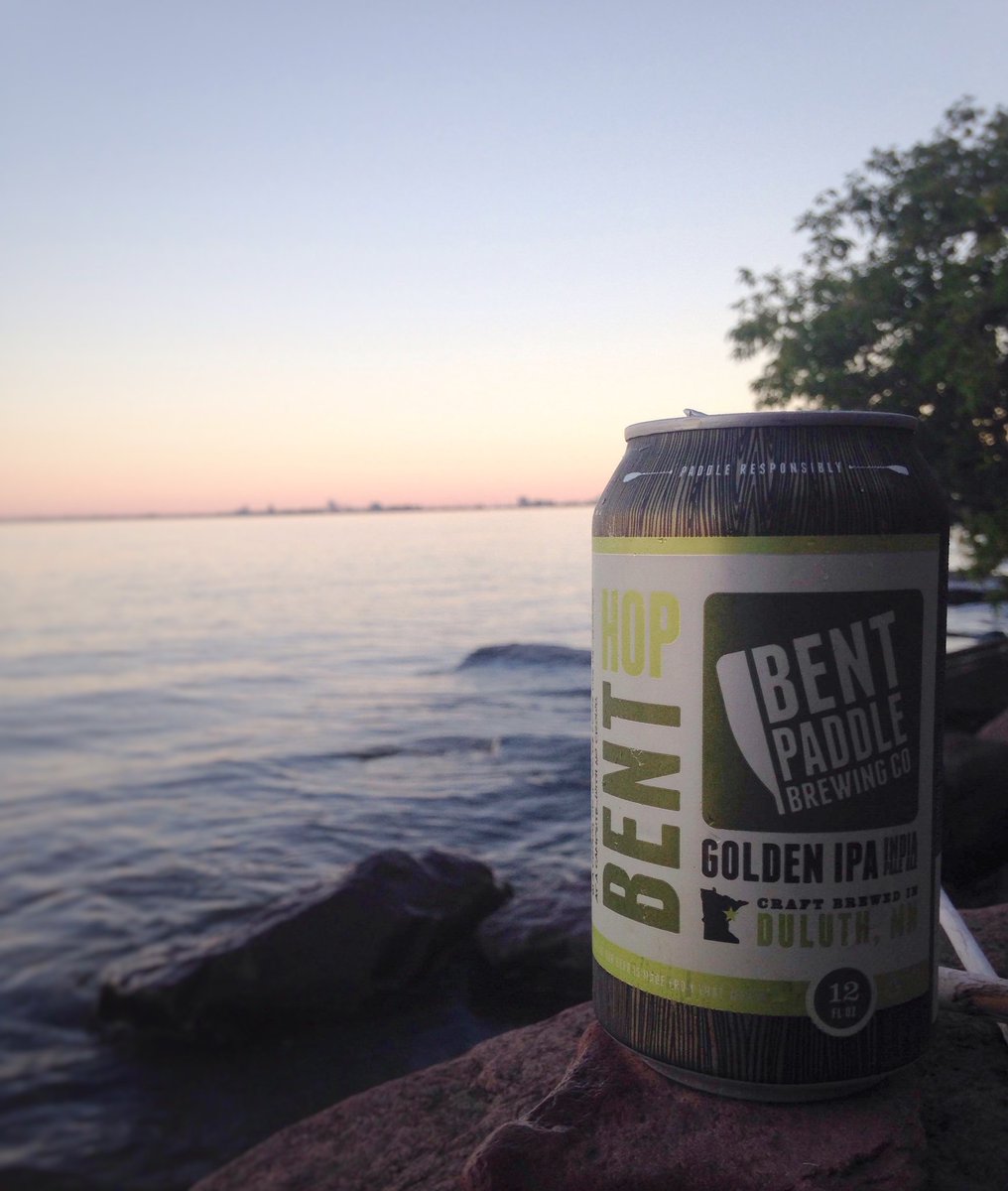 On the shore of my favorite lake,  enjoying one of my favorite beers.

🌊🍻🌊
#SundayFunday #SundayVibes #LakeSuperior #AuthenticDuluth #BentPaddleBeer #DuluthBeerCity #BentHop #Cheers #NorthernMN