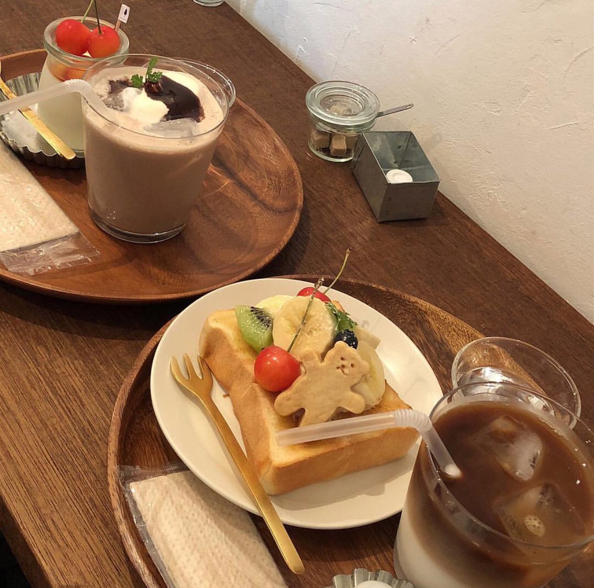 kt0000y's tweet photo. カフェ大好き✌🏻💕💕

一回韓国行っちゃうと日本の
カフェの少なさに驚く…
もっと出来れば良いのに😩 https://t.co/Ok9iot7oJD