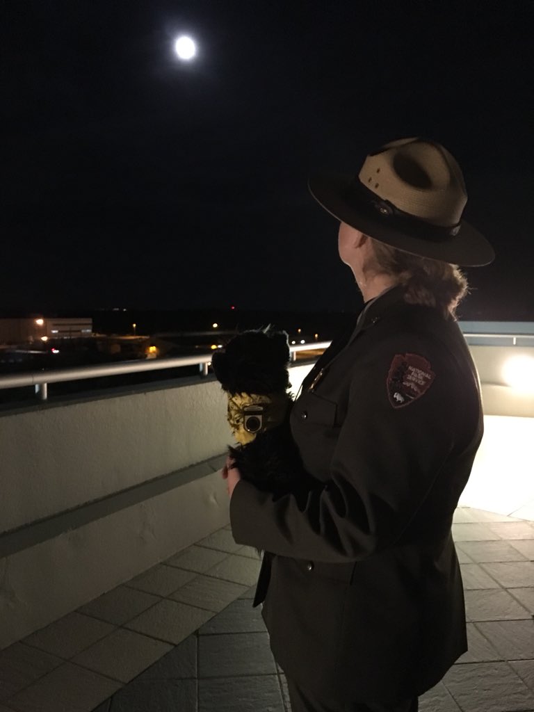 Ranger Ashley and @LewisClarkTrail pup Keely look out to space waiting to heat how Seaman Jr. did on the trip to the @Space_Station.