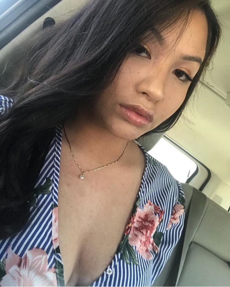 mariadababe's tweet photo. hi daddies sorry i haven’t been here in a while #cumtribute #cumface #cocktribute #cockface #slut #jailbait #cumslut #cockslut #wanktribute https://t.co/74JIjKja1r