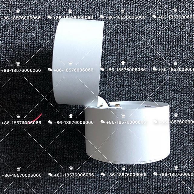 klmlighting's tweet image. Surface mounted LED downlight with tilt rotate function. 
#hotelled #led #homelighting #lightingdecor #lightingdesign #downlights ift.tt/2u3IEaL