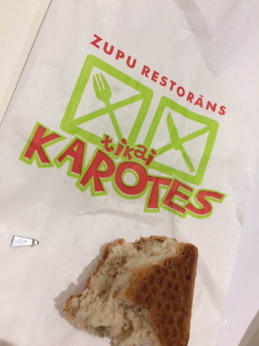 Šodien <a href="/TikaiKarotes/">Tikai 🥄🥄🥄</a> <a href="/ZupuRestorans/">Tikai Karotes</a> maizē bija vīle. Tas nemaz NAV labi! Ēdām kopā ar bērnu. Kāds varējām norīt.