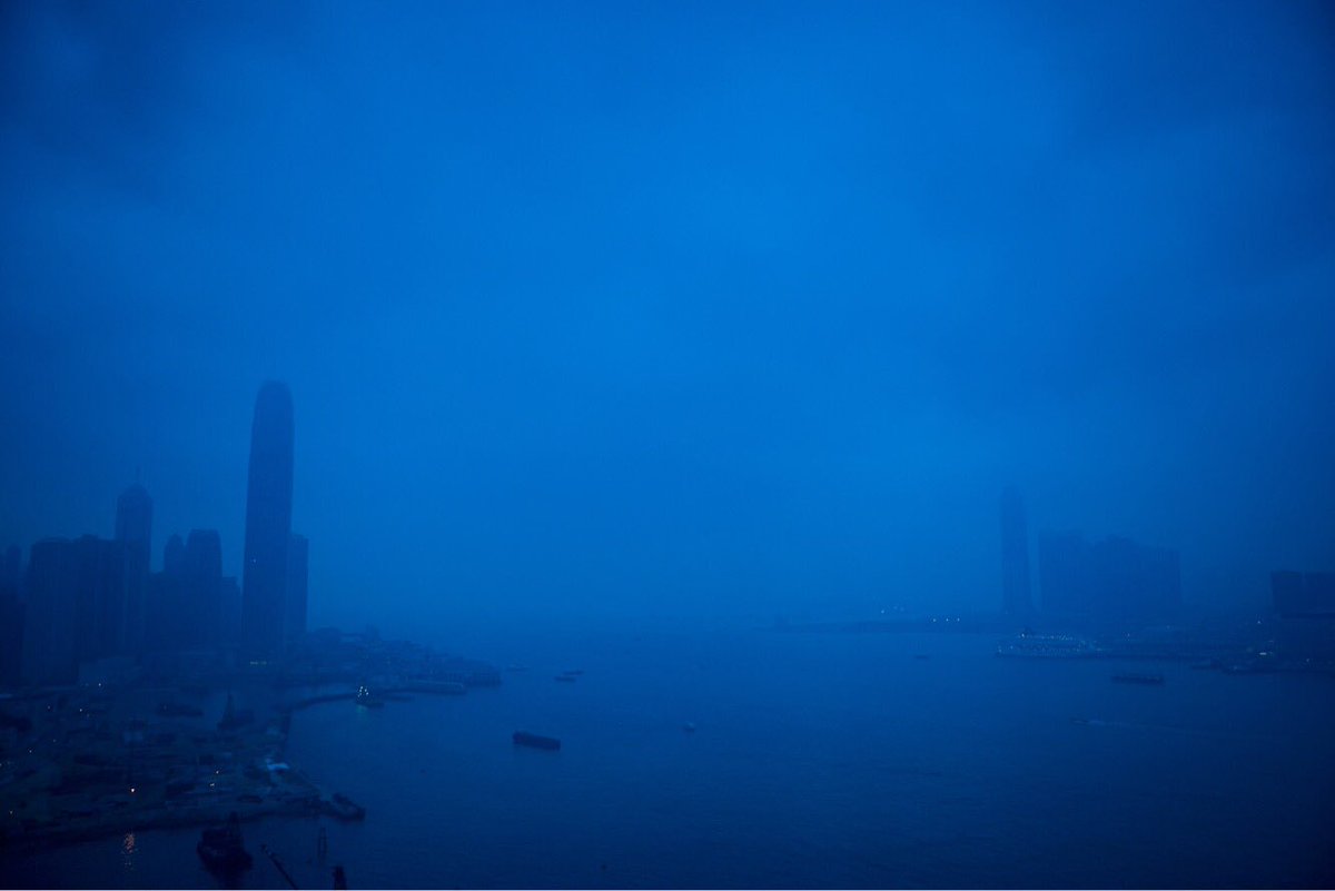 Some inspiring art on show at the annual summertime salon <a href="/RRiceGallery/">Robin Rice</a>, including images by our photographer <a href="/micheal_mcl/">Micheal McLaughlin</a>. Catch it now until 23 September. This one by Micheal is among the offerings - Victoria Harbour in Hong Kong. 🇭🇰 🇭🇰