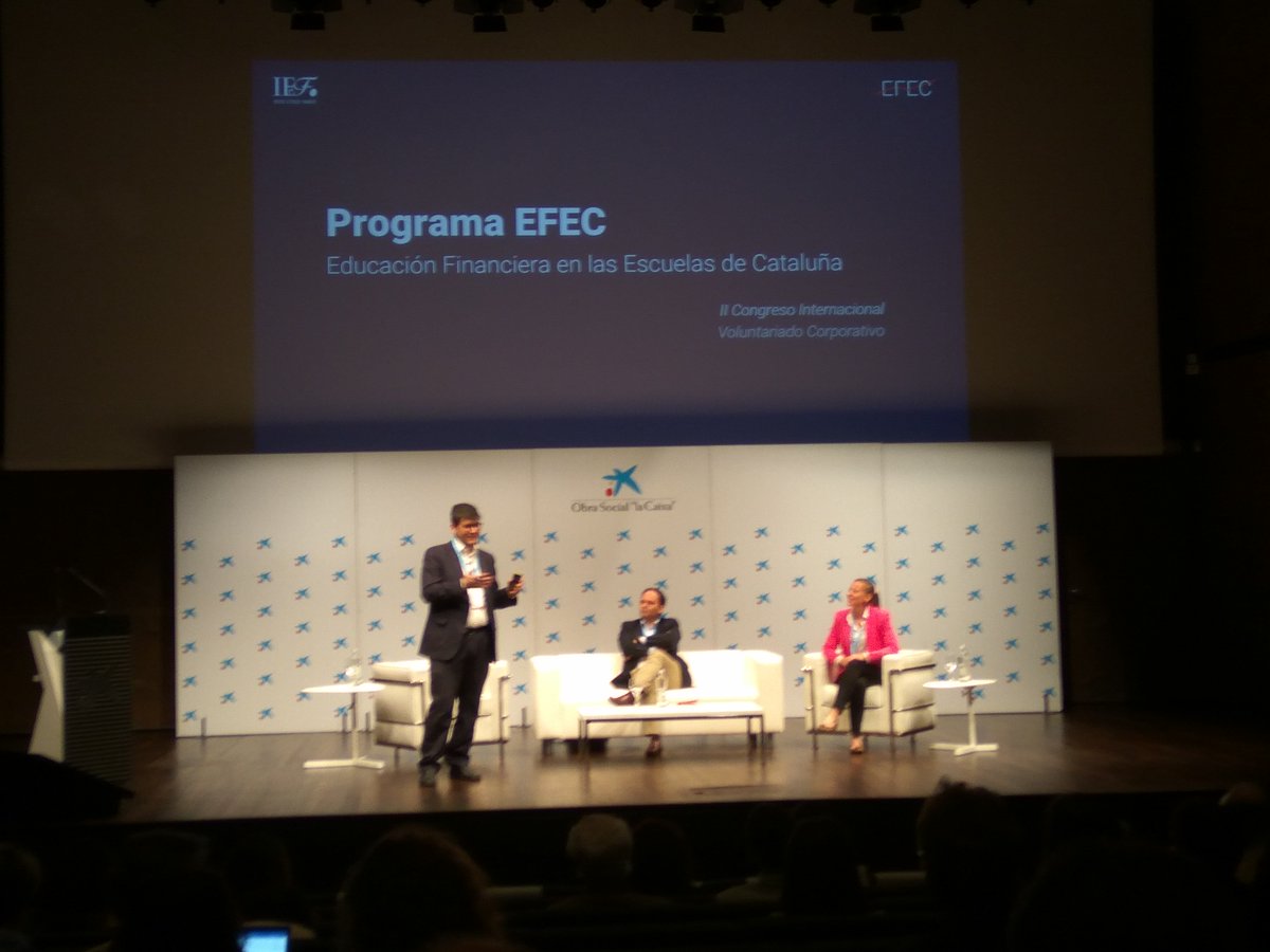 workforsocial's tweet photo. Jordi Martínez de @IEF_org cuenta el proyecto de educación financiera en escuelas, ejemplo de Voluntariado Corporativo multiempresa en el #CongresoVoluntare de @Voluntare #volcorp #voluntariadoprofesional #voluntariado https://t.co/oEKMaEpKfN