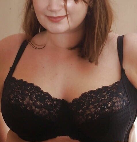 صباح الفل غوالي ممكن تنشرو حسابي 

حسابي القديم توقف هاذا الجديد