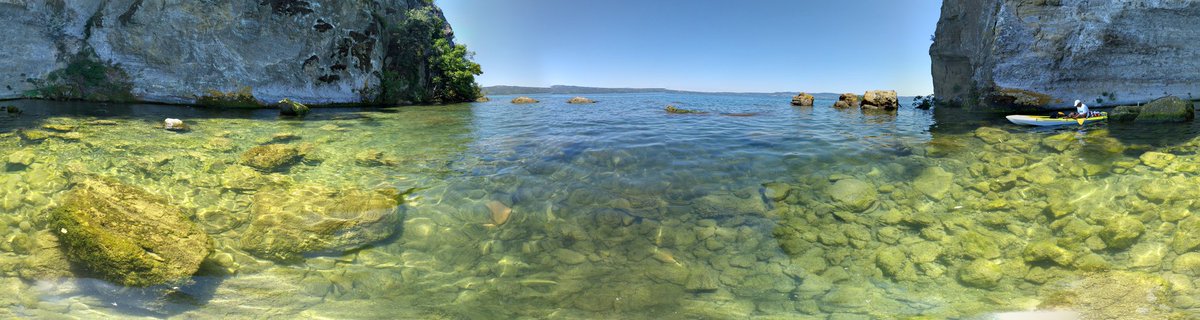 Isola Bisentina, lago di #Bolsena (VT)
INFO SULL'ISOLA 👉🏻goo.gl/M5gqA5
#isolabisentina #tuscia #lagodibolsena