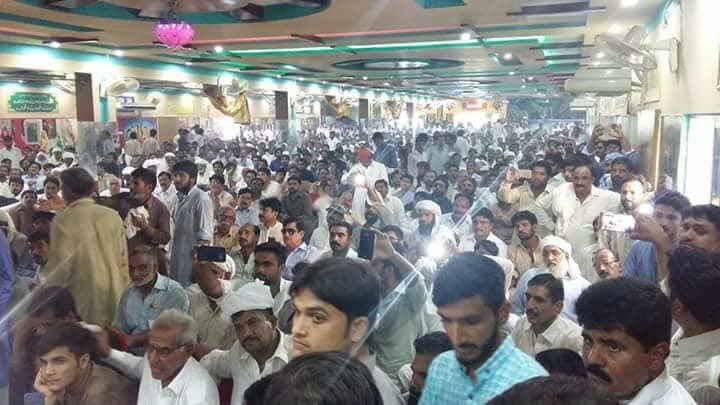 PTISPOfficial's tweet photo. سولنگی میرج ہال ڈھرانوالہ میں منعقد تقریب سے امیدوار #PP241 ملک مظفر خان صاحب اورامیدوار  #PP242 چوہدری عبداللہ وینس صاحب خطاب کرتے ہوئے.

#NA168 https://t.co/xbiBU2bCxl