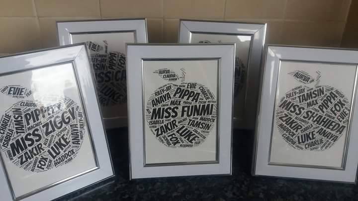 BlossomKnitsGB's tweet photo. Excited to share the latest addition to my #etsyshop. Apple word art for your teachers end of term gift. #earlybiz #handmade #womaninbiz #madeinmk #mkhour #ukgifthour #uksmallbiz #etsymk #etsyseller #teachersgifts #endofterm https://t.co/0TBzz8W2Yb https://t.co/9XozRr0XIh
