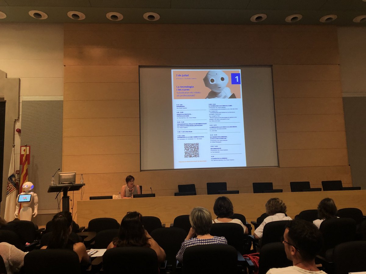 A la Summer school parlant sobre la tecnologia i les cures #hospitalclinic