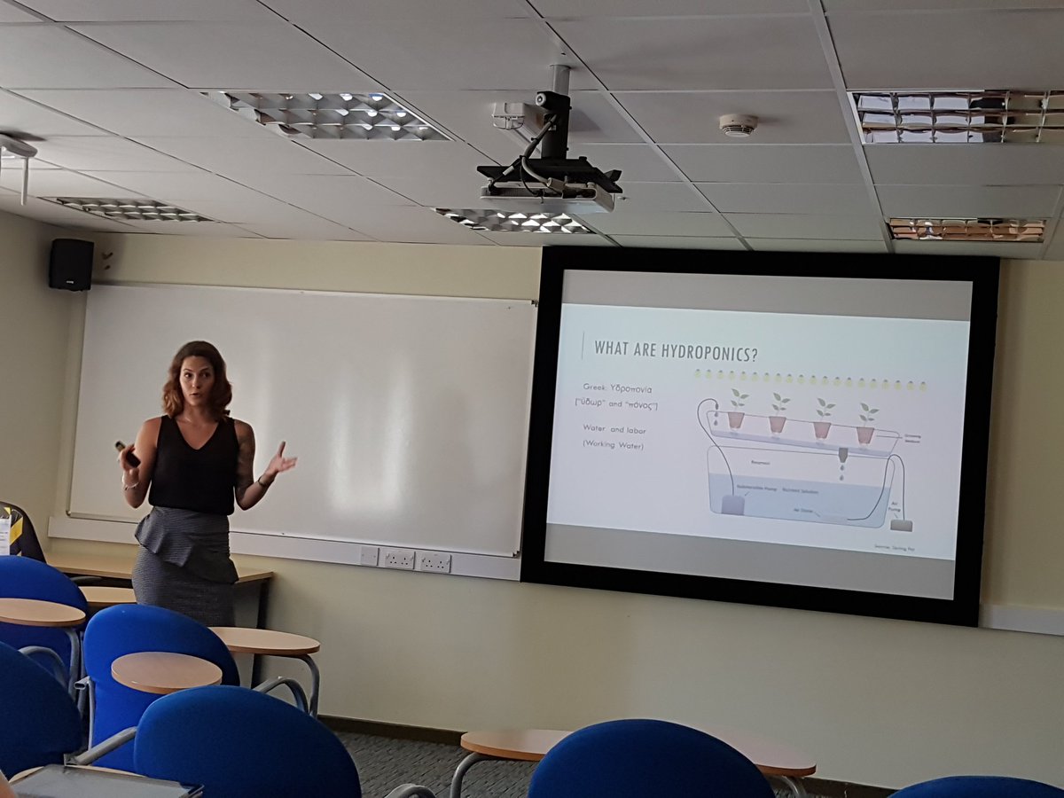 Great PhD transfer seminar from Katia Zacharaki on her research on the #microbiology of #hydroponic systems <a href="/EnvSciUoN/">EnvironmentalScience</a> @DeanofFAST @nick_petford <a href="/UniNorthants/">UniofNorthampton</a> <a href="/Moulton_HE/">Moulton College HE</a>