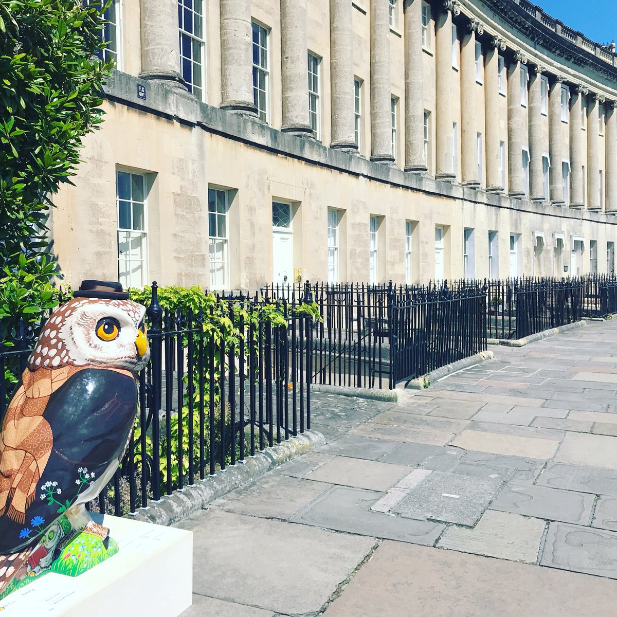 The beautiful Royal Crescent in Bath on Friday with one of the <a href="/OwlsofBath/">Minerva's Owls of Bath 2018</a> - a sculpture trail of owls around Bath to raise money for various charities. Took this as I was off to the <a href="/eagbsw/">EAGB South West</a> lunch at the <a href="/royalcrescent/">The Royal Crescent Hotel & Spa</a> which was fantastic as always!