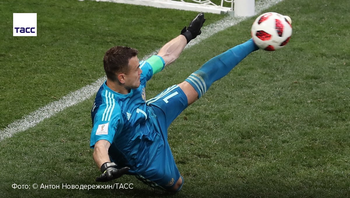 DhFkBdhW0AEyZIR?format=jpg&name=medium