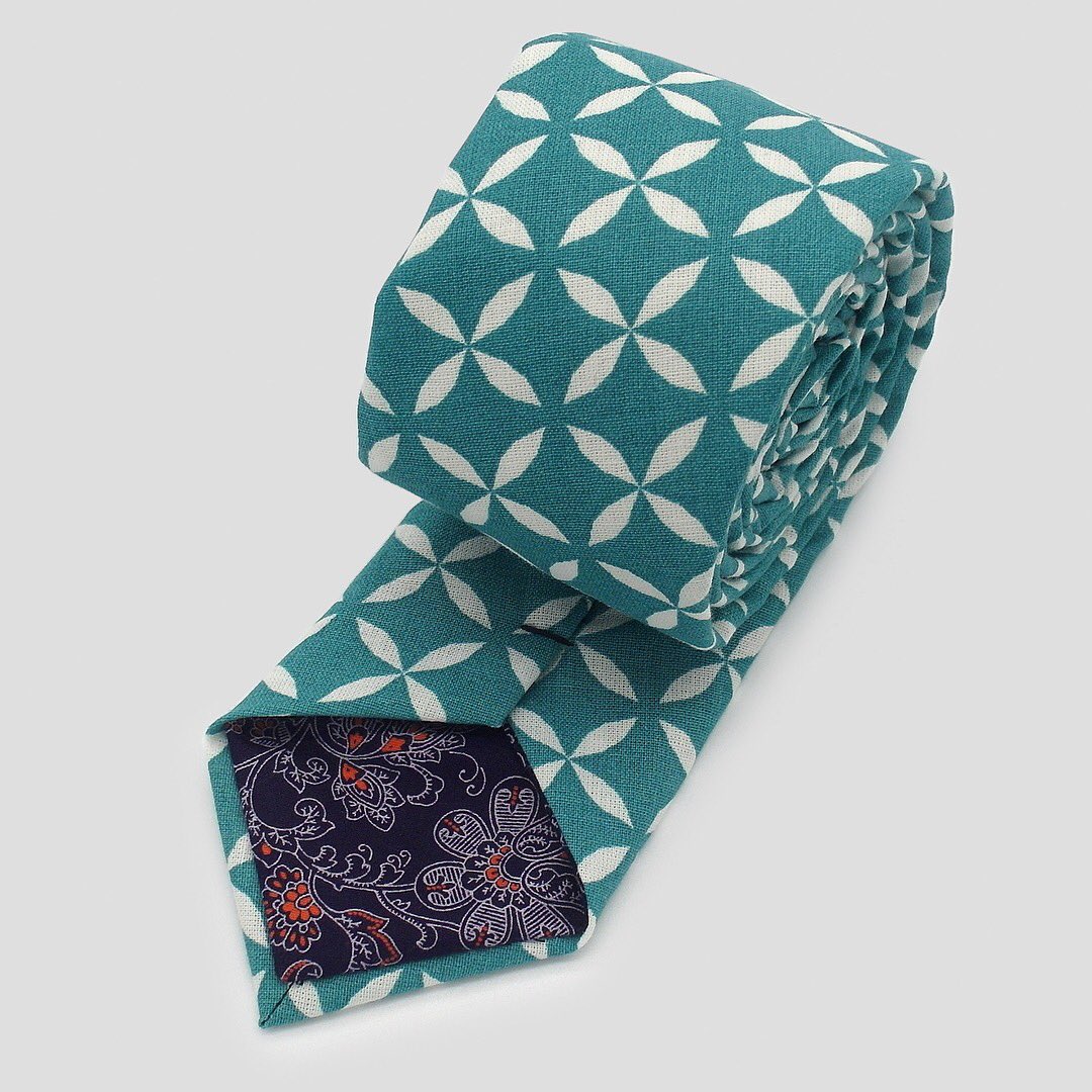ZiegeMann1's tweet photo. #tie #fashion #green #life #renewal #energy #nature #lifestyle #men #mensfashion #menswear #businessmen #classy #style #streetstyle #dapper #wedding #groom #gent https://t.co/8Gkqt3EVrj