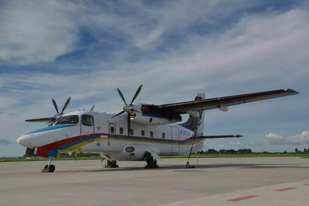 XHNews's tweet photo. Driverless planes? China's Y-12 plane passes flight tests for automatic flight control incl. self-navigation &amp; automatic piloting https://t.co/e19aJDT3ry https://t.co/QqmXVjQuAg