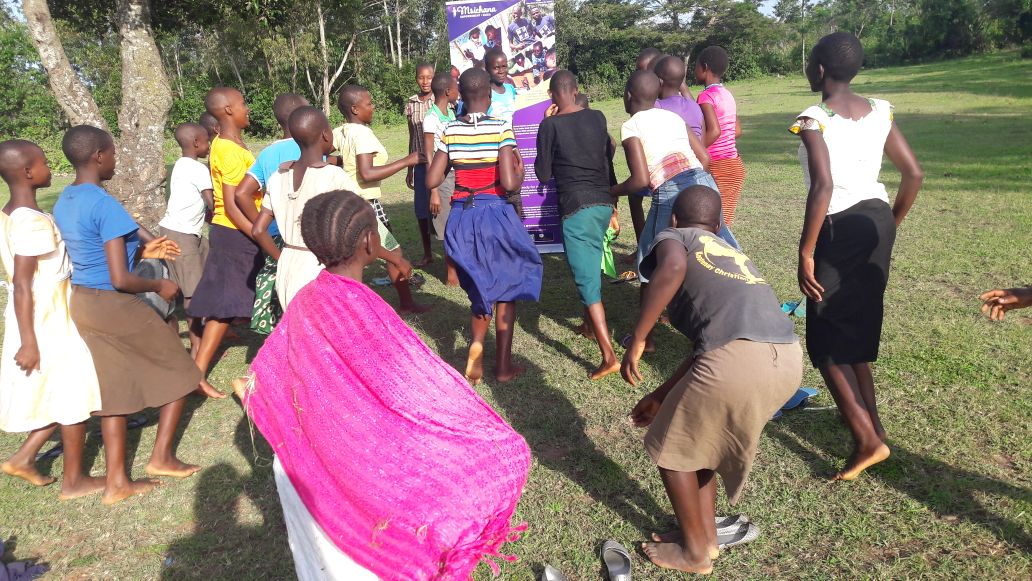 Our #SRHR4Girls village sessions are the bomb!!! This is us over the weekend. Our peer 2 peer approach has proven cost-effective and context - sensitive. @ajws @FRIDAfund @NigeeKenya @TheGirlGen #MondayMotivaton #Girls #GirlsNotBrides