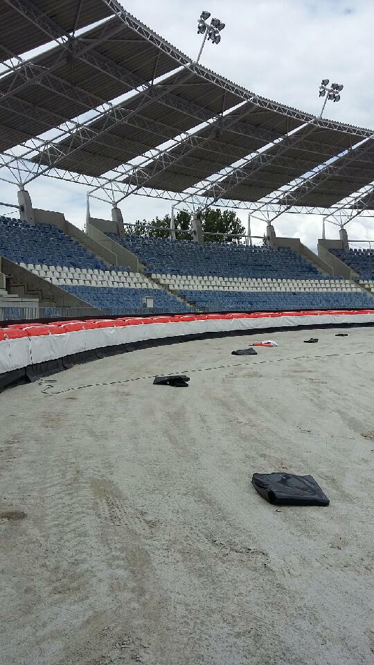 orzel_lodz's tweet photo. Na naszym nowym stadionie pojawiły się już dmuchane bandy! ;) https://t.co/hhmAbvVuC6