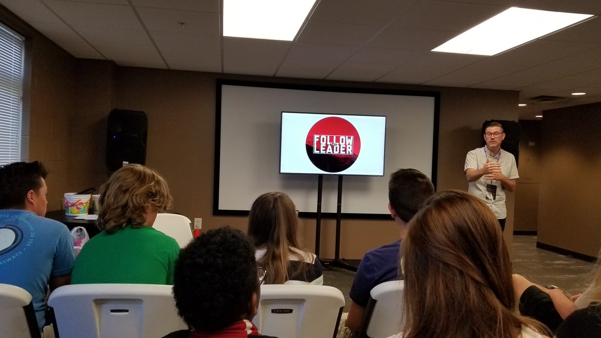 SumCelTeens's tweet photo. We get to LISTEN to @TRH21 this morning about LISTENING to God. #deut6 @sumceleb #SumCelTeens #mindset https://t.co/fjE1GplRTq