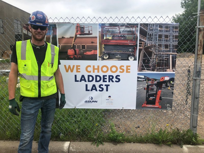 je-dunn-construction-on-twitter-we-choose-ladders-last-proud-to-hang