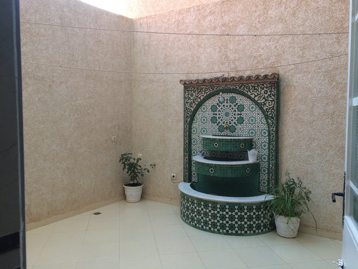 abouibrahim29's tweet photo. @aliftar1 @salafialhoceim1 LOCATION TRES BELLE APPARTEMENT SUR FES COURTE ET LONGUE DURÉE 
LOCATION VÉHICULE 2018
Pousette siège auto..
00212669038129 watsap 
Service aéroports... https://t.co/qqnbzF3A9B