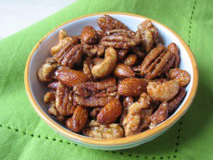 This tasty Glazed Nuts recipe makes a delicious snack to enjoy with your favourite Angostura cocktail. If you're looking to try something different, try the same recipe with Angostura® orange bitters instead. goo.gl/kzggNF
