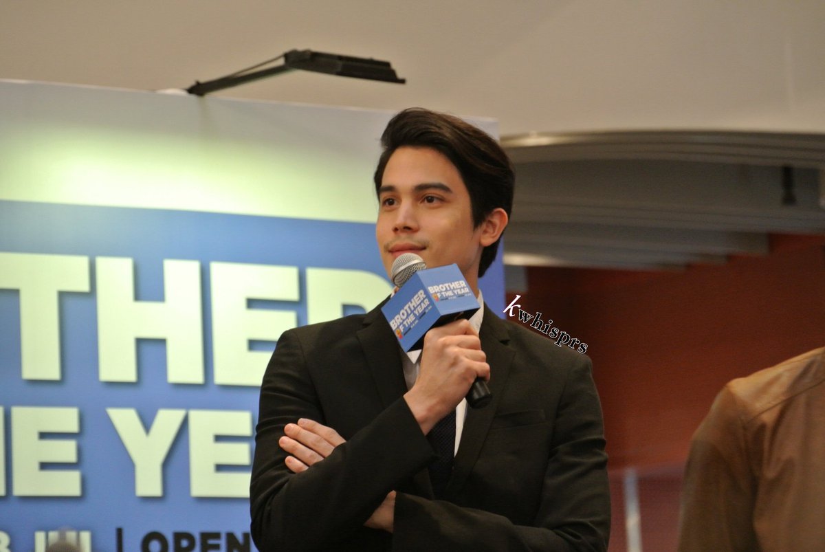 kwhisprs's tweet photo. [#BROTHEROFTHEYEARinSG] 

Did everyone had a great time with the casts and director just now at Bugis+ for their meet&amp;greet session and also the gala premium movie screening at vivo gv? 

More photos and event coverage will be up by this week! Currently, keep supporting them!! https://t.co/oJr3opHIZE
