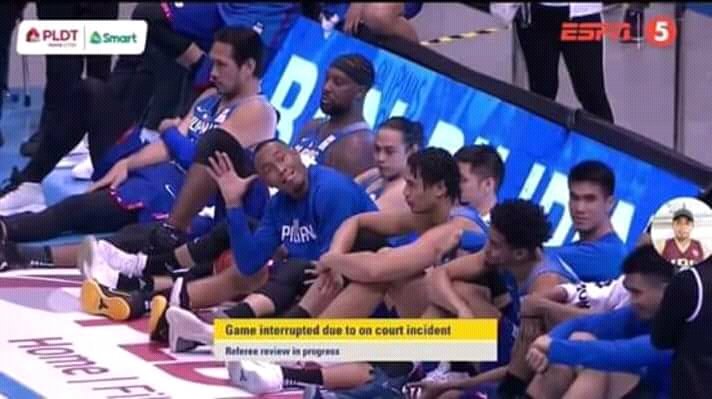 cherryan1995's tweet photo. Talo din lamang e dinaan na lng namin sa suntukan advance kce kami mag isip 😂😂😂😂 https://t.co/lxpqM2lnrr