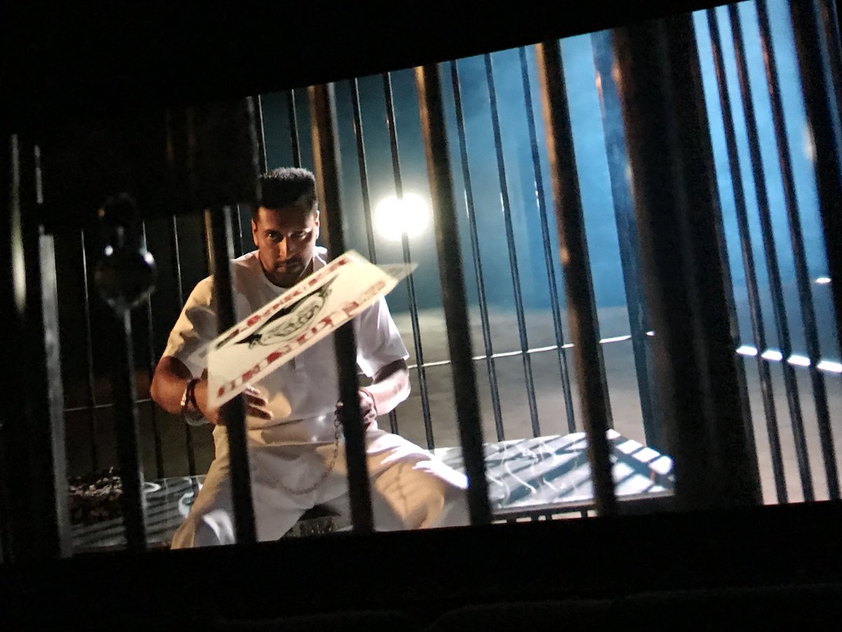 ranjitraghu's tweet photo. @actor_jayamravi  love the movie alot dint thought it would be that interesting story... the movie line  was superb n arav acting wow ungalaiyea minchitharuuu 😘😘 for Arav... congratz again sir https://t.co/6UMarMquaB