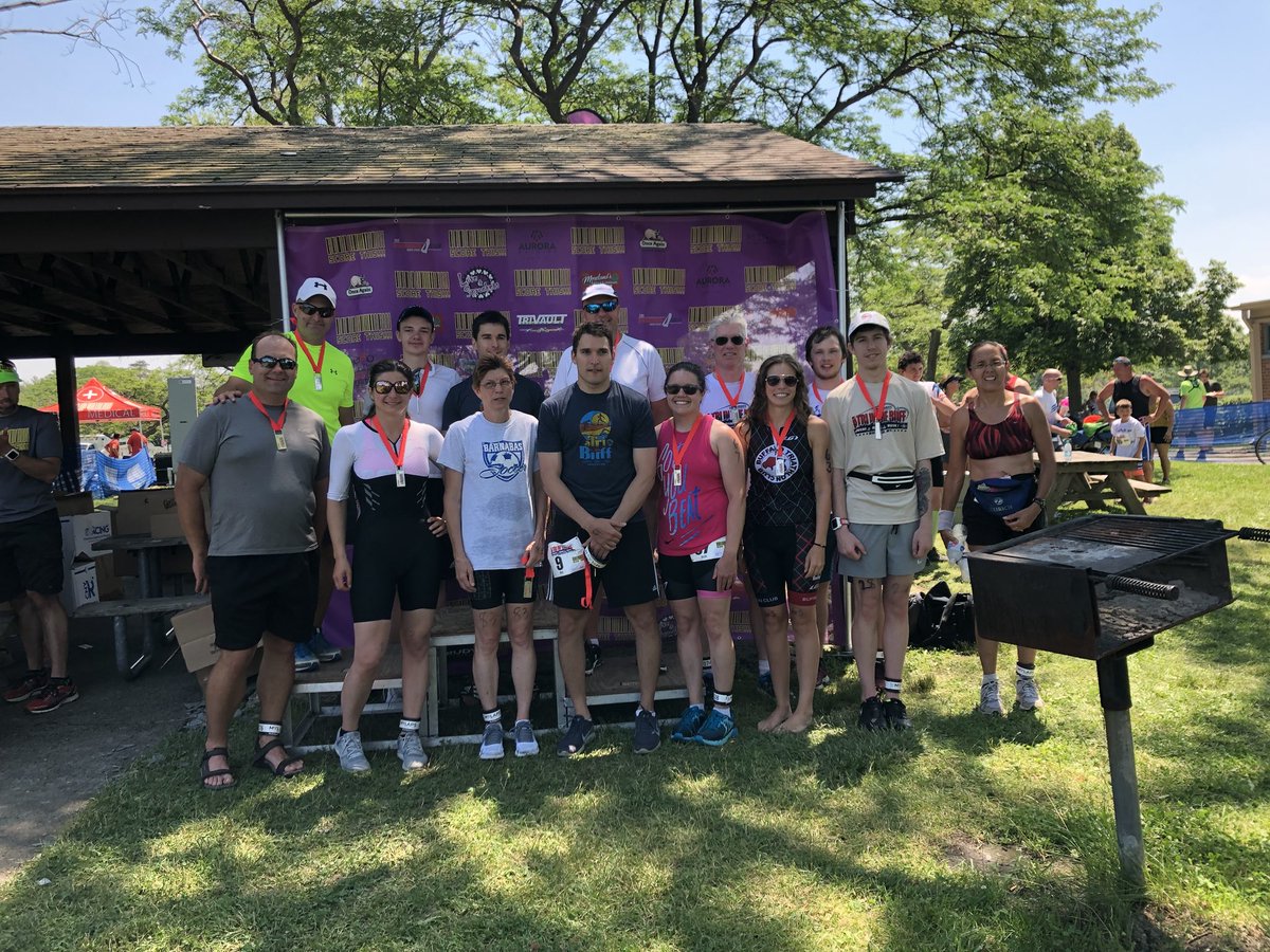 ScoreThisLive's tweet photo. A Tri in the Buff presented by Love &amp; Sprockets first timers #scorethis #deadliftinc #gosolarled #atitb #holyhot https://t.co/6VewQaG3IH https://t.co/JEYp6y8qyF