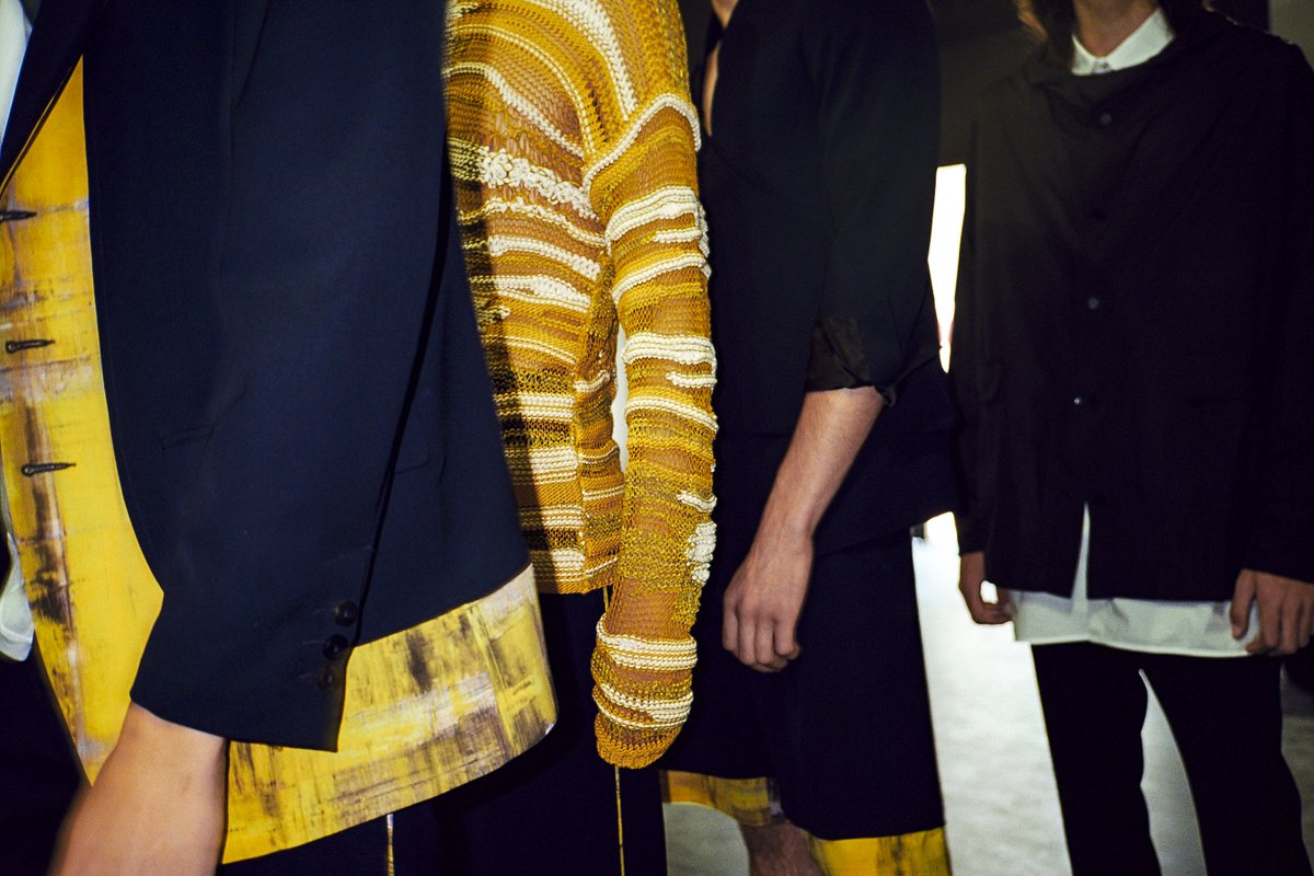 isabelbenenato's tweet photo. COLORS
Backstage ISABEL BENENATO Men's Fashion Show SS19 
#isabelbenenato #isabelbenenatoss19 #menswear https://t.co/CjNHMwA46I