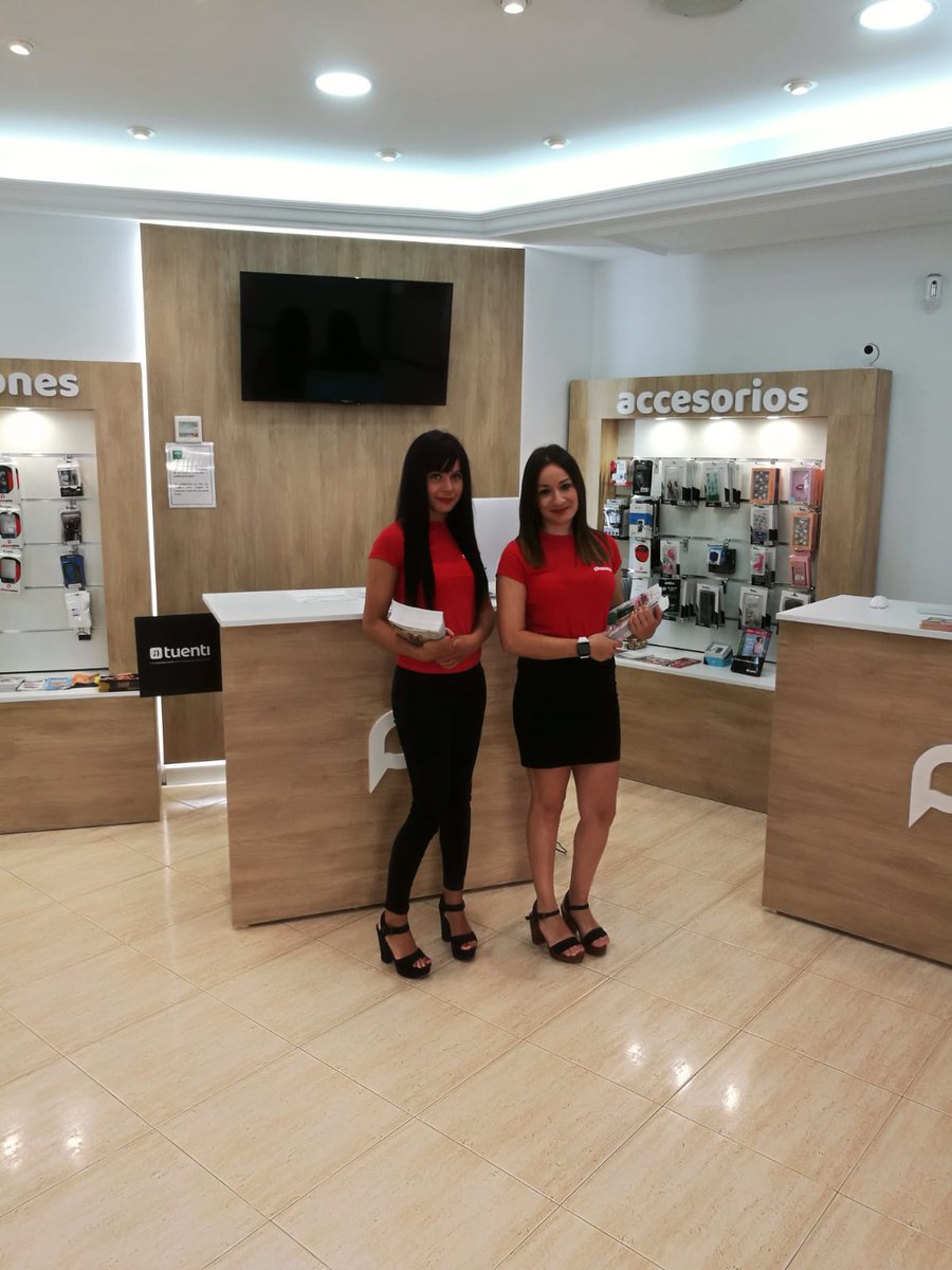 PhoneyouAlmeria's tweet photo. Seguimos con el #SORTEO del #Smartwath en #TuTienda #Phoneyou #Almeria

¡Ven a conocernos! ¡TE ESPERAMOS!

#Phonebazo #Brigmton #TuTiendaPhoneyou https://t.co/kZmFz2hIML