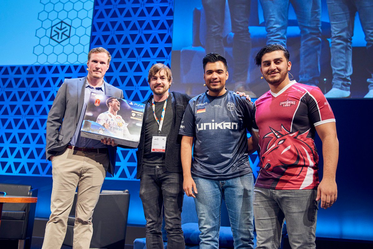 eSports_Rep's tweet photo. Our fantastic FIFA players @Oguzhanlive and @serkan_isak visited the #ISPODIGITIZE in Munich last week 😍🎮 ⚽️
@BIGCLANgg #GOBIG #BIGFIFA
@UnicornsOfLove #UOL #UOLFIFA
#eSRfamily #eSRpower https://t.co/vGT3vGIjc2