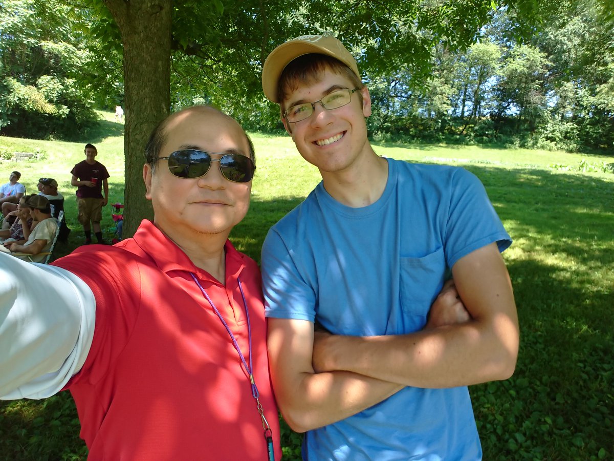 pchu21cccs's tweet image. Met Uncle Samuel at a birthday party.