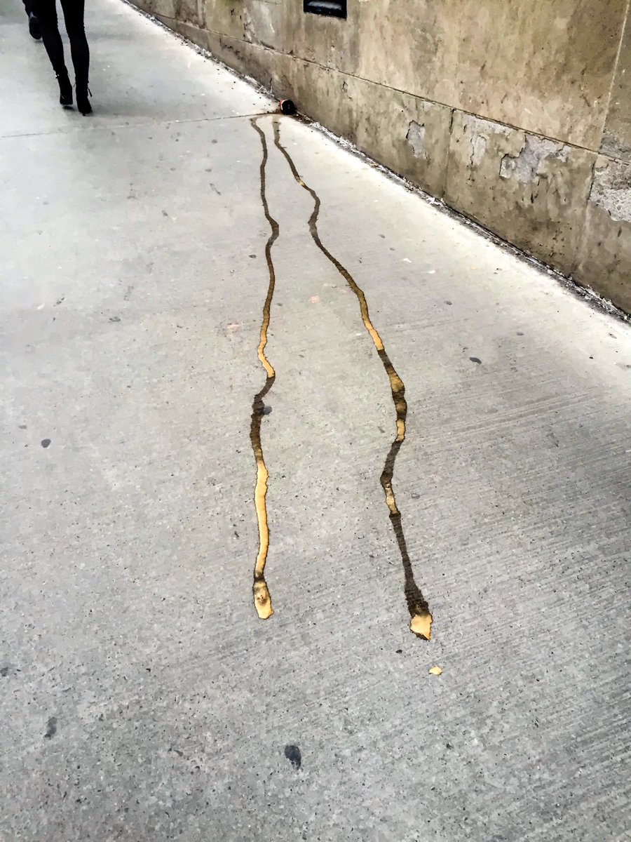 WeDropThing's tweet image. left without comment