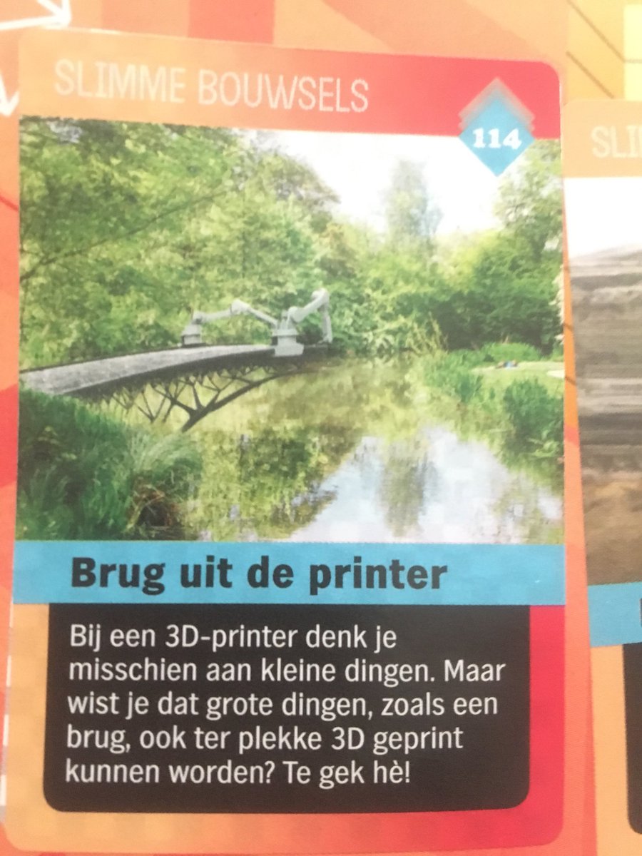 jetske_thielen's tweet image. Nadeel van @herenboeren zijn is dat je minder bij de @albertheijn komt. 😉 Maar gelukkig genoeg familie en vrienden die ons wat doorschuiven. Wat een top actie; #techistegek! Samen met zieke zoonlief lekker aan t plakken, lezen, uitproberen en verwonderen ☺️