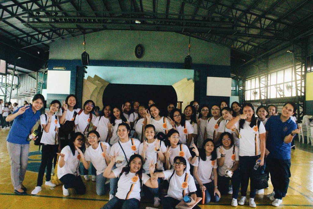 9TWONA's tweet photo. cal(cute)ta????? 🤩❤️ 

here’s to a fun-filled, memorable, bangag (😢) and sucessful school year ahead!! love you all 🤟🏼 https://t.co/V8bCeHa2KF