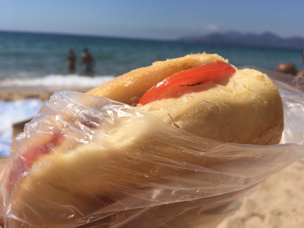 Pause déjeuner au paradis #Cannes #plage #labocca #panbagnat #miammiam