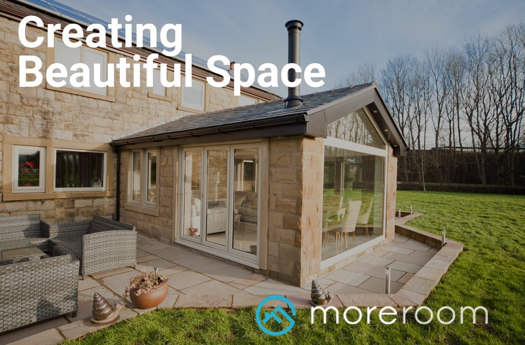 Стеклянная веранда на даче. Красивые пристройки к дому. Летняя кухня пристрой к дому. Веранда с большими окнами пристроенная к дому. Беседка пристройка.