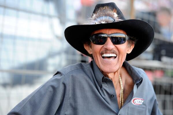 Happy 81st birthday to the man who's always made us...and so many people around the world...smile. #TheKing