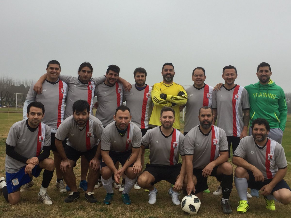TrainingCode's tweet image. La Categoría +35 de #TrainingCode ya es una realidad !!
Ganamos 5-1 en el primer amistoso y seguimos sumando jugadores 
#LosEsperamos