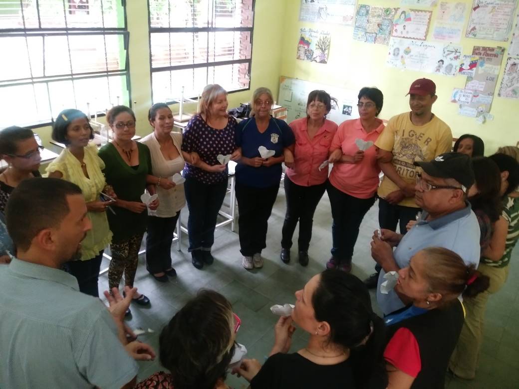 lbciriloalberto's tweet photo. #DiplomadoDirectores Impulsando la Transformación Pedagógica de la Gestión Directiva. #Nacionales #Estadales #Municipales #UnaMismaLínea #EquipoBandera #TerritorioSanJosé #UEPedroGual @MPPEDUCACION @FormarCarabobo @salasecretaria @crca_zec @SalaCarabobo https://t.co/x85P7svZxz