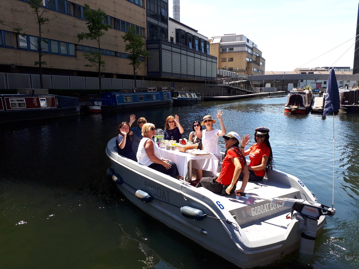 inpaddington's tweet image. Amazing #NHSBig7Tea spreads created by @vodafone and @HeathrowExpress colleagues for @ImperialNHS staff and volunteers. Homemade sausage rolls, cheese straws and scones - with jam and cream! What a perfect way to spend a Monday afternoon  #NHS70