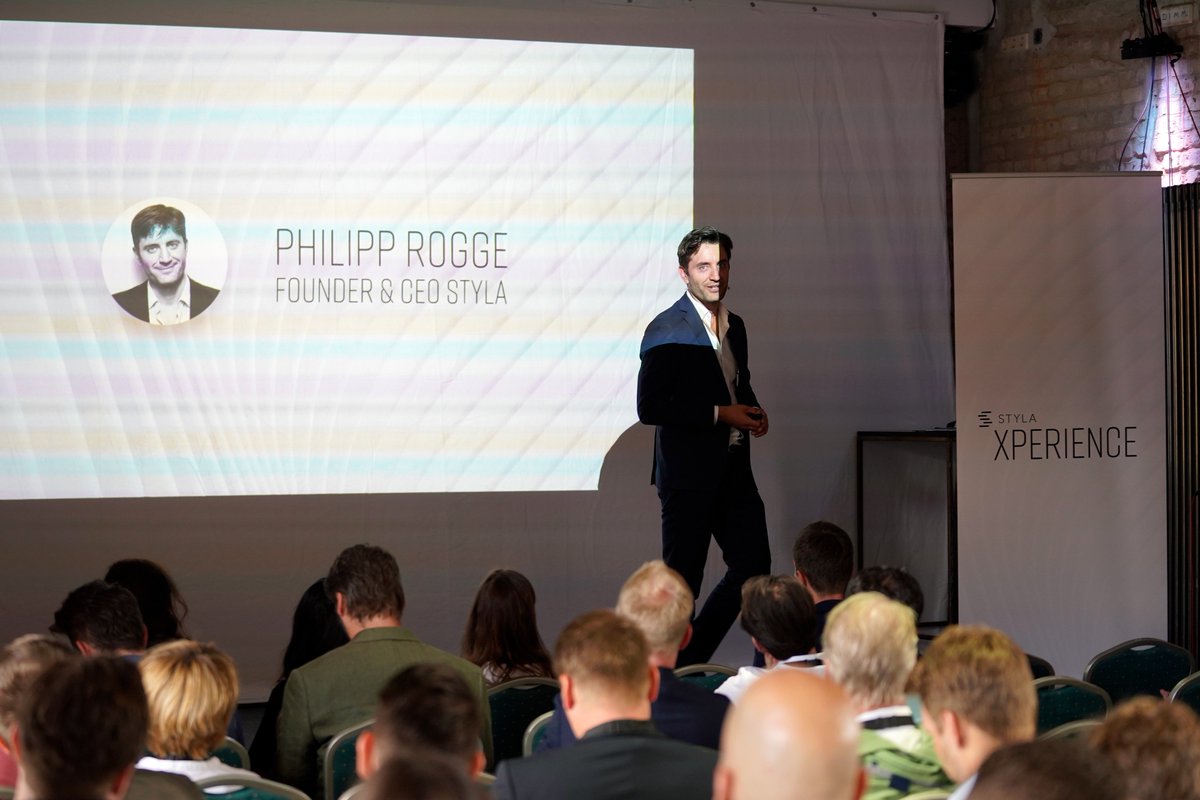 styla_com's tweet photo. Styla Xperience opens its doors! Meet the Future of Digital Experience: Philipp Rogge, Founder &amp; CEO @GetStyla live on stage. #StylaXperience https://t.co/hgU9NLjZMA