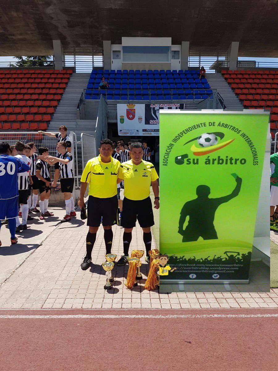 ainarisuarbitro's tweet photo. Seguimos en el camino correcto. #ainarisuarbitro https://t.co/RvCnyEQDKO