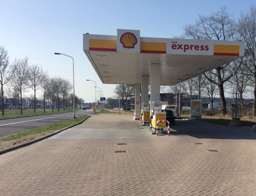 Shell express tweet media