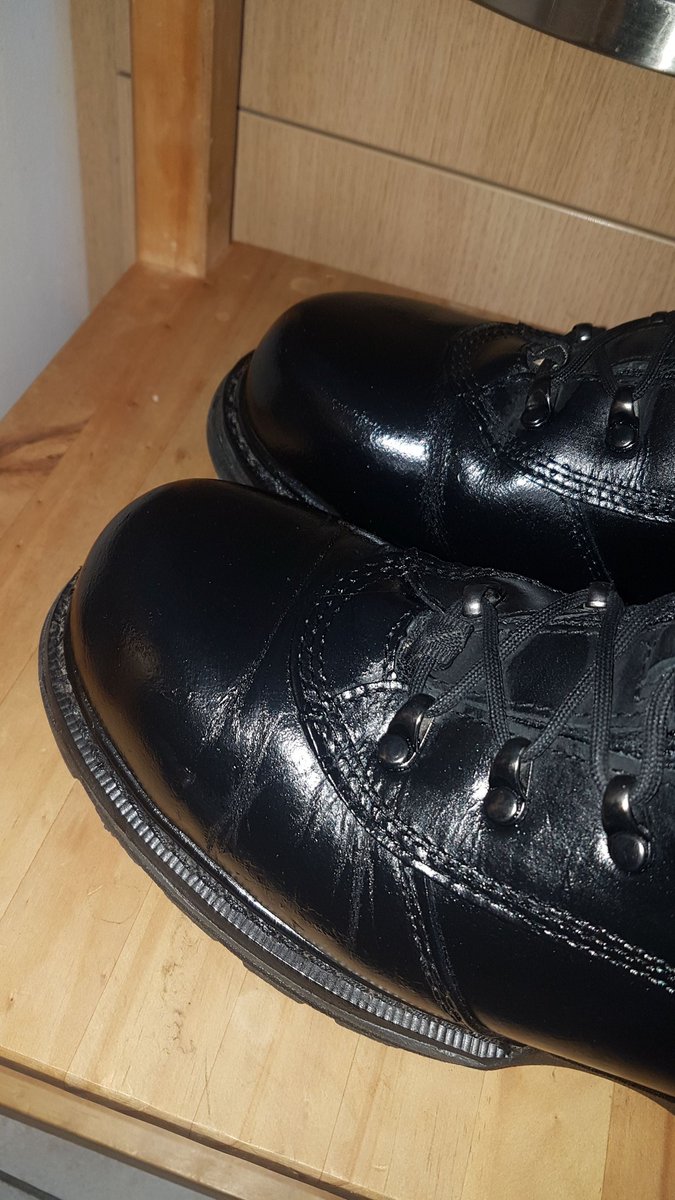 LincsFirst's tweet image. As we are in the public eye having a good standard of dress is key. Boots polished, uniform ironed ready for the next shift.